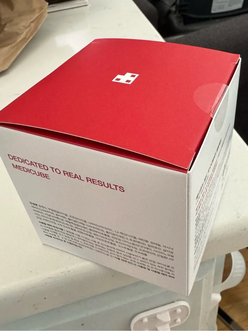 N/A medicube red